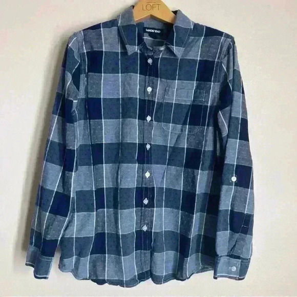 Lands End Women's Medium Navy Plaid Button Up - Picture 1 of 9